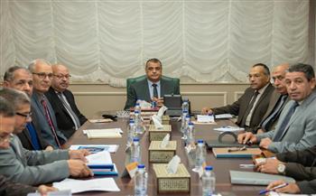وزير الدولة للإنتاج الحربي يتابع موقف الإنتاج بشركتي "حلوان" و"أبو زعبل" للصناعات الهندسية