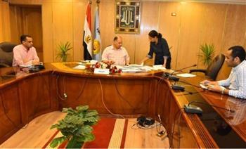 محافظ أسيوط يوجه تكثيف العمل بمركز معلومات شبكات المرافق بالمحافظة