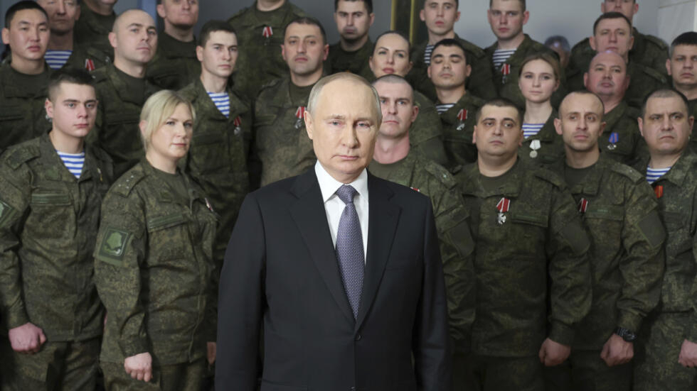 "بوتين": وضع العملية العسكرية في أوكرانيا مرض بشكل عام