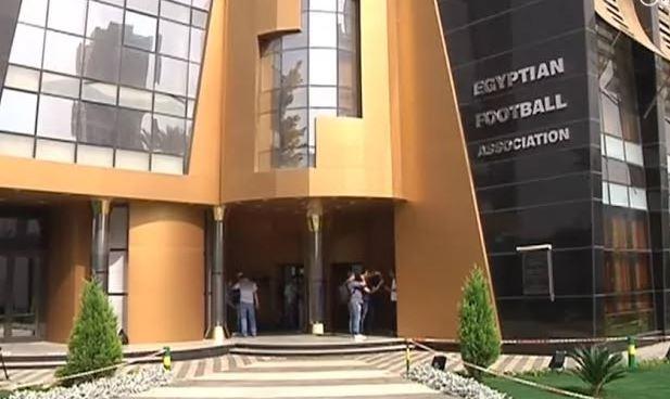الانتقالات الشتوية.. اتحاد الكرة يفتح باب القيد للأندية اليوم