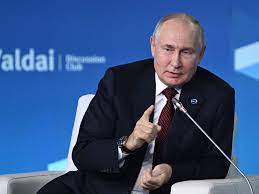 بوتين: الميزانية الروسية مستقرة رغم القيود والعراقيل الغربية