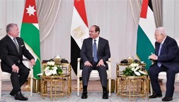 مراسلة القاهرة الإخبارية في عمان: البيان الختامي للقمة الثلاثية يدعو لوقف إطلاق النار في غزة