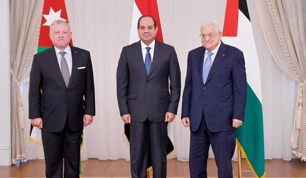 البرلمان العربي يشيد بمخرجات القمة المصرية الأردنية الفلسطينية بالعقبة