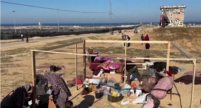 أسلاك كهربائية للفلسطينيين عبر الحدود.. مبادرة إنسانية من المصريين لـ أهل غزة
