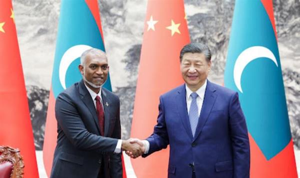 رئيسا الصين و المالديف يؤكدان الارتقاء بمستوى العلاقات والدعم المتبادل
