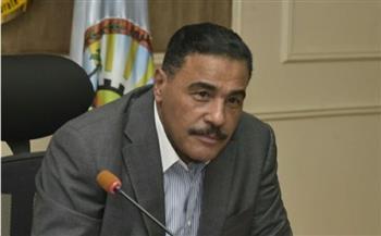 محافظ مطروح يؤكد على جاهزية المحافظة لامتحانات الشهادة الإعدادية بـ120 لجنة