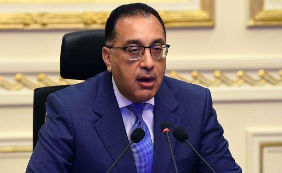 رئيس الوزراء : ما يتم في ميناء السخنه هو معجزة 