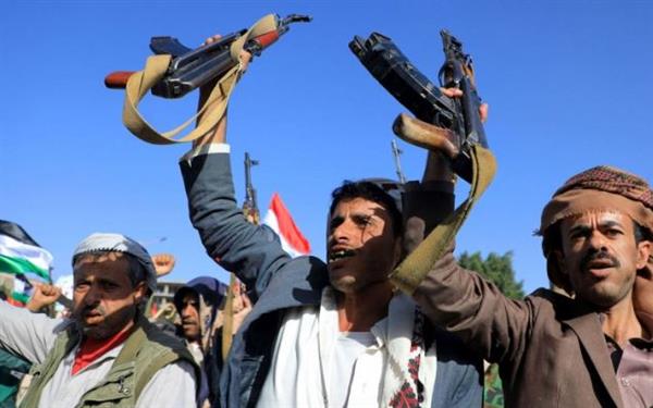 زعيم الحوثيين في اليمن: أي هجوم أمريكي لن يمر دون رد