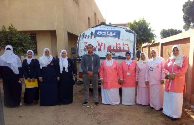 بني سويف.. الكشف والعلاج لـ 1286 مريضا في قافلة مجانية