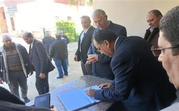  رئيس الوزراء يكتب كلمة تذكارية لمركز التلقيح الصناعي بالاسكندرية