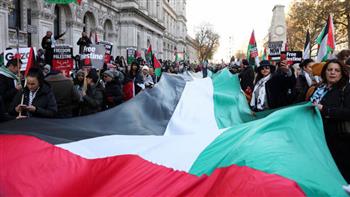   "التضامن مع فلسطين" تنظم مسيرة لوقف إطلاق النار بمناسبة مرور 100 يوم على الحرب