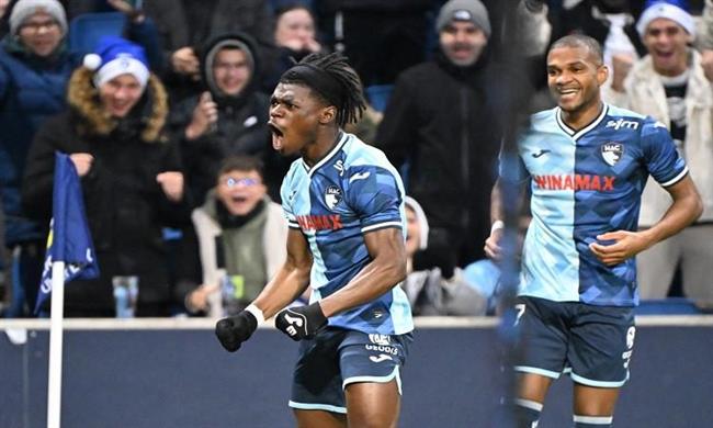 الدوري الفرنسي .. لوهافر يفوز على أولمبيك ليون 4-1