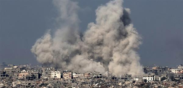 استشهاد وإصابة عشرات الفلسطينيين في اليوم الـ 100 من الحرب الإسرائيلية على غزة