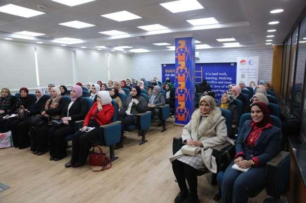 محافظ كفر الشيخ يطلق المرحلة الثانية من برنامج المرأة تقود