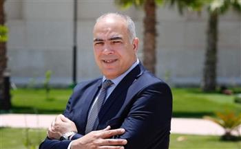   نائب رئيس الجامعة المصرية اليابانية يتفقد امتحانات سير الفصل الدراسي الأول