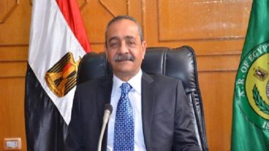 محافظ الإسماعيلية يناقش عددا من المشروعات التي ينفذها جهاز تعمير سيناء بالإسماعيلية