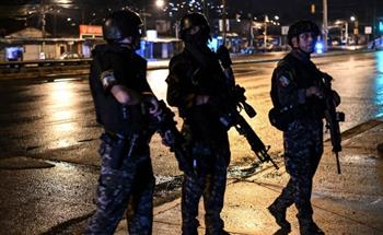   الإكوادور تعتقل أكثر من 1300 شخص في مساع لمكافحة أنشطة العصابات