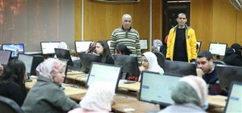 مركز التحول الرقمي بجامعة جنوب الوادي يجري اختبارات لـ126 باحثًا