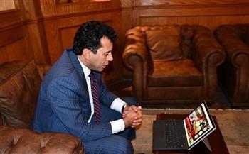 وزير الرياضة يشهد توقيع عقد رعاية لعدد من أبطال مصر الرياضيين للأولمبياد