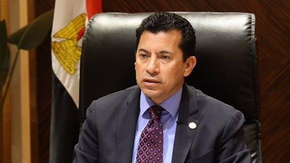 وزير الرياضة : محمد صلاح أصبح مثيلا لمارادونا ورونالدو وميسي في صناعة التاريخ