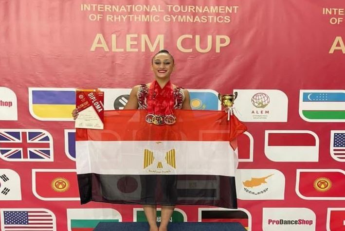 "طالبة الجامعة اليابانية" تحصد 5 ميداليات متنوعة في البطولة الدولية للجمباز الإيقاعي بـ دبي