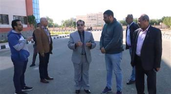 "عكاوي" يتابع أعمال تطوير البنية التحتية بـ جامعة جنوب الوادي