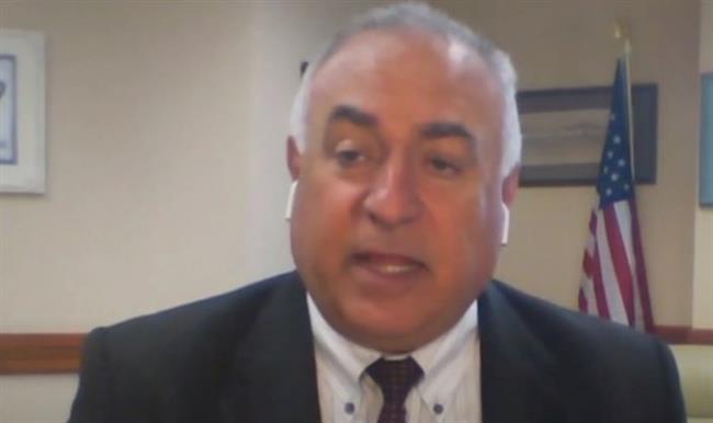 مدير التحالف الأمريكي الشرق أوسطي: سياسة بايدن فشلت في الداخل الأمريكي