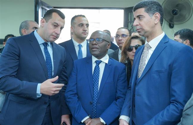 رئيس جهاز تنظيم الاتصالات التنفيذي وممثل الاتحاد الدولي يزورا قرى "حياة كريمة"