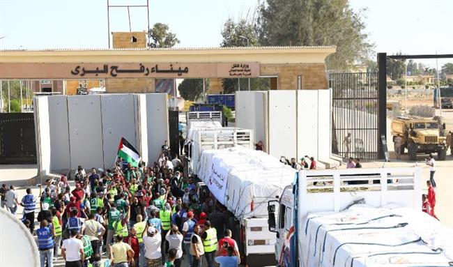 وزير خارجية اليونان يشيد بدور مصر المهم في إرسال المساعدات لـ غزة
