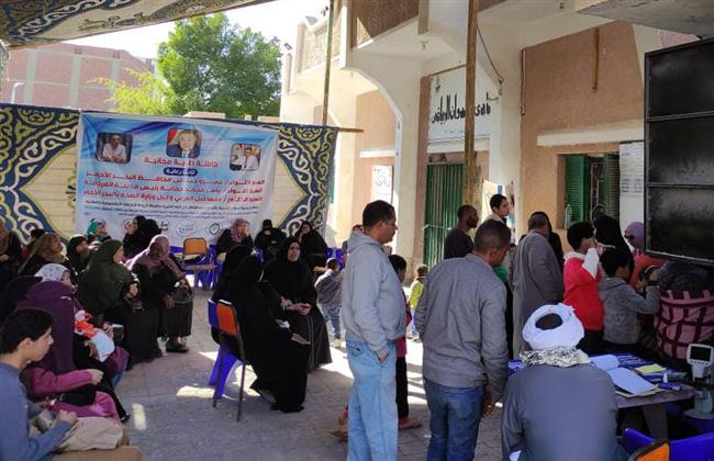 بالصور.. حزب المصريين بالبحر الأحمر يختتم فعاليات القافلة الطبية المجانية السادسة