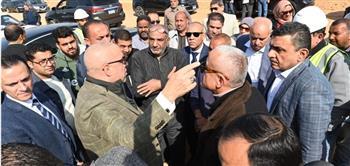 الجزار  يحذر من  أى تعديات أو مخالفات على أراضي المناطق المضافة لـ مدينة الشروق