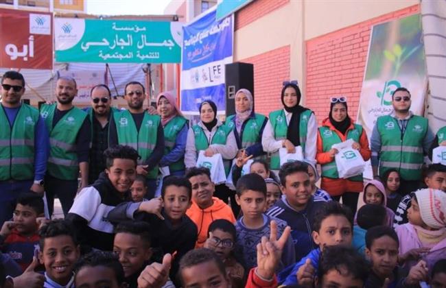 انطلاق المرحلة الـ28 من قوافل «ستر وعافية» بمحافظة الأقصر.. صور