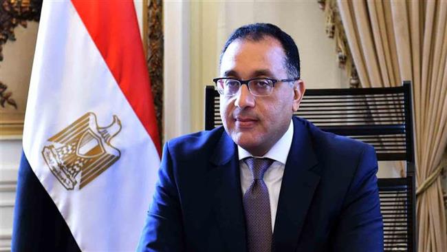 أسوان .. رئيس الوزراء يتفقد مسرح "فوزي فوزي" بعد إعادة تأهيله