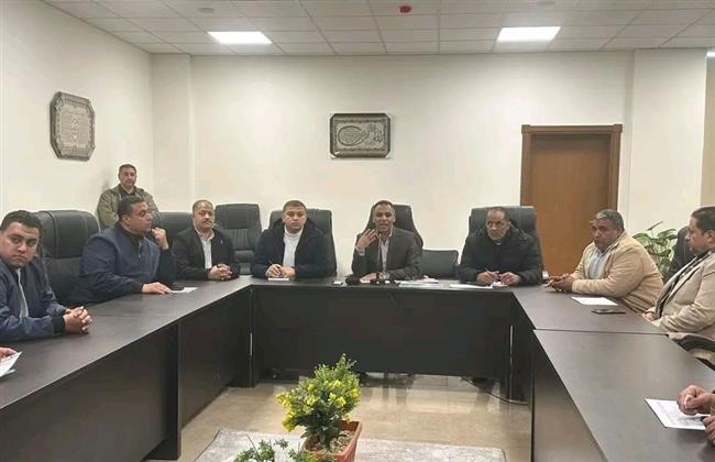 تفاصيل اجتماع رئيس جهاز مدينة حدائق العاصمة بالسكان