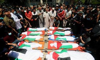 استشهاد 10 فلسطينيين جراء القصف الإسرائيلي بقطاع غزة