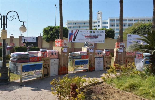 محافظ سوهاج يسلم 50 جهاز عروس للفتيات المقبلات على الزواج من الفئات الأولى بالرعاية