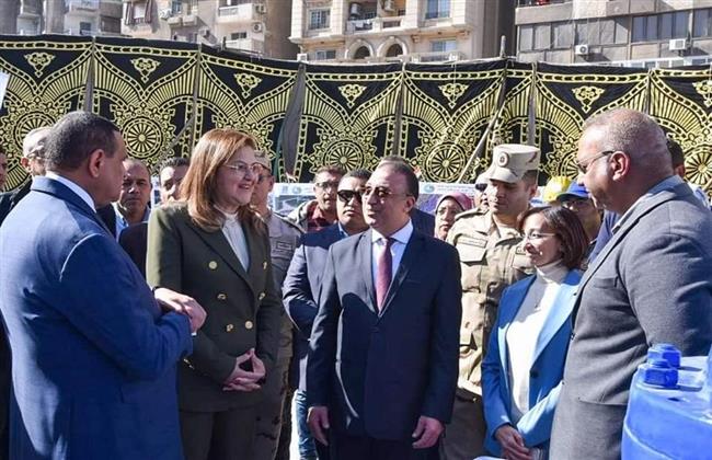 وزيرا "التخطيط" و"التنمية" ومحافظ الإسكندرية يتفقدون مشروع الاستراتيجية المتكاملة لإدارة مياه الأمطار