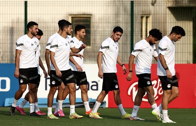 كأس أمم إفريقيا .. مفاجآت جديدة في تشكيل منتخب مصر اليوم 