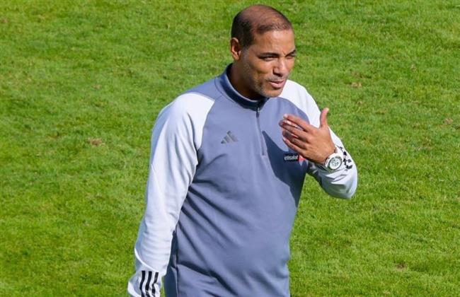 " بيبو " يطمئن على لاعبي الأهلي الدوليين في كأس الأمم