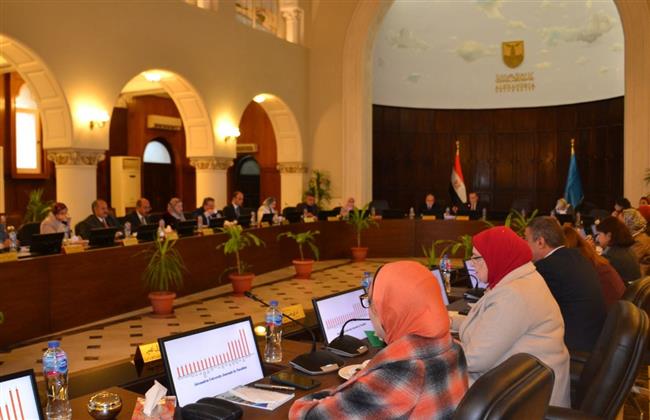جامعة الإسكندرية .. مجلس الدراسات العليا والبحوث يناقش التحديات التي تواجه النشر العلمي في الدوريات العالمية