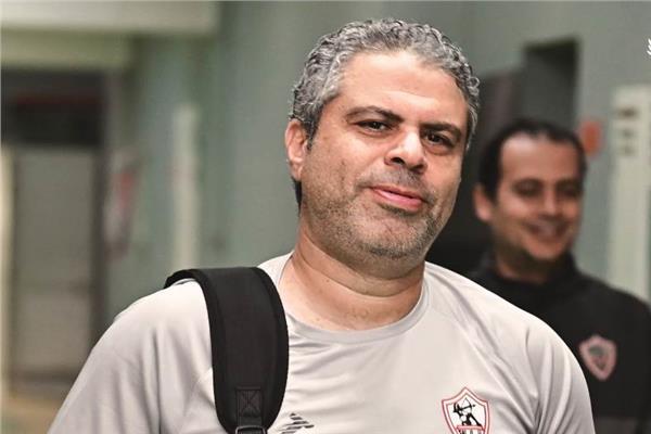 معتمد جمال يعقد جلسة مع لاعبي الزمالك استعدادًا للقاء أم صلال