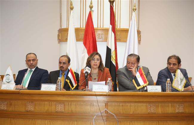 وزيرة الثقافة ونظيرها اليمني يشهدان ختام الورشة التدريبية لإعداد قوائم الحصر للتراث