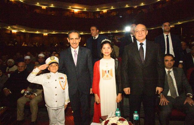 محافظ الغربية ومدير الأمن يشهدان احتفالية عيد الشرطة الـ72 بمركز طنطا الثقافي