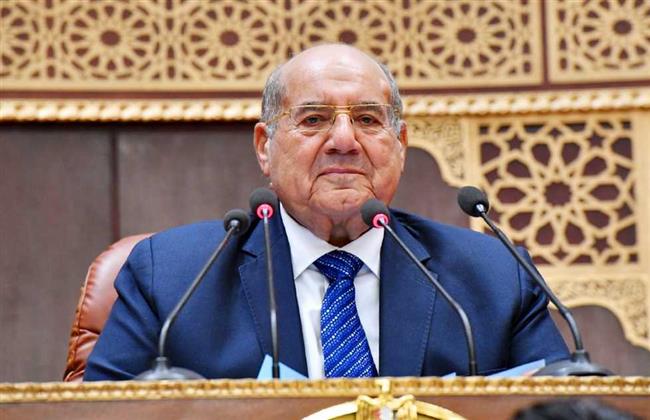 رئيس "الشيوخ" يهنئ السيسي بالذكرى 72 لعيد الشرطة