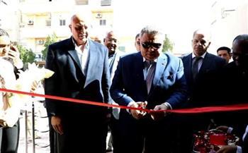 محافظ البحر الأحمر يفتتح المركز التكنولوجي لخدمة المواطنين بالديوان العام