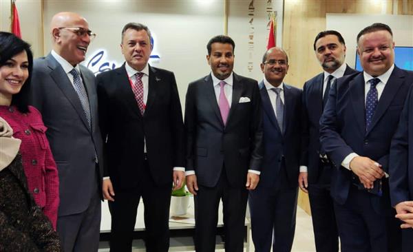 وزير السياحة يستهل لقاءاته المهنية في إسبانيا بلقاء منظمي رحلات وشركات الطيران