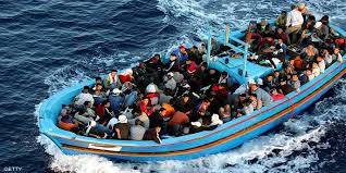 "البحرية المغربية" تعترض قاربا على متنه 57 شخصا أثناء محاولتهم الهجرة بطريقة غير مشروعة