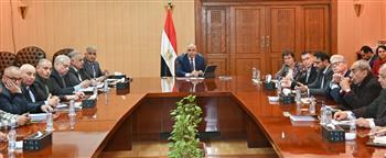 وزير الرى: تشجيع البحث لإيجاد حلول مبتكرة لمواجهة التحديات بالموارد المائية