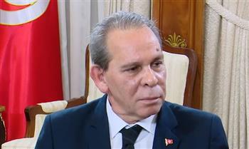   رئيس الحكومة التونسية يؤكد ضرورة تسريع تنفيذ مشروعات الطاقات المتجددة