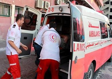 طواقم الإسعاف تواجه صعوبات لإجلاء النازحين والمرضى بسبب قصف خان يونس